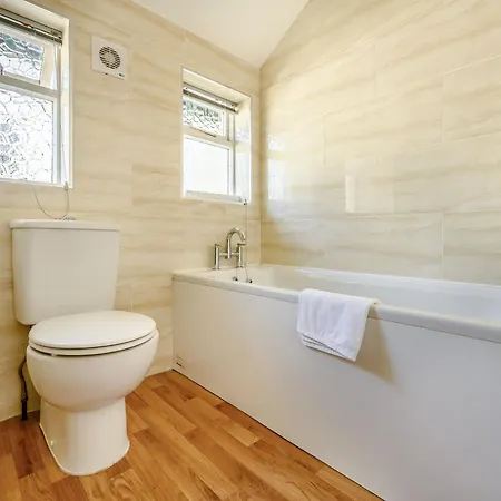 Holiday home Greenbank *